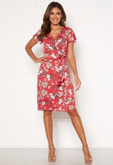 amanda-wrap-dress-red-patterned