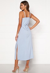 annabelle-dress-light-blue-striped