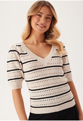 short-sleeve-knitted-sweater-1