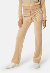 del-ray-classic-velour-pant-nomad
