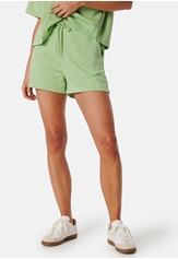 pcchilli-summer-hw-shorts-green