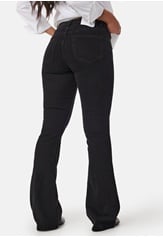 pcpeggy-flared-high-waist-jeans-black