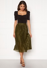 seline-plisse-skirt-military-olive