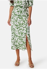 vmfrej-high-waist-7-8-pencil-skirt-green-white-floral