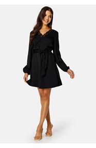 BUBBLEROOM Vallie lace dress