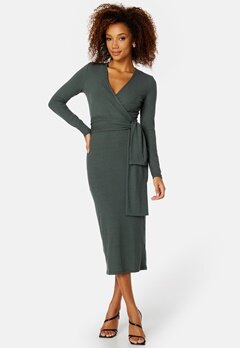 BUBBLEROOM Ines jersey dress Green bubbleroom.se