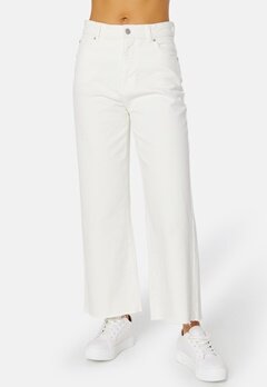 BUBBLEROOM Liv Cropped Jeans Offwhite bubbleroom.se