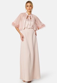 Bubbleroom Occasion Marilyn Faux Feather Cover up Powder pink bubbleroom.se