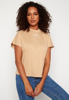 Calvin Klein Jeans Stacked Logo Loose Tee AB0 Tawny Sand bubbleroom.se