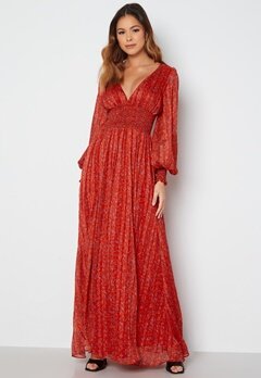 Goddiva Ditsy Long Sleeve Shirred Maxi Dress Red bubbleroom.se