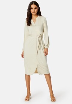 Happy Holly Madelyn midi dress Beige bubbleroom.se