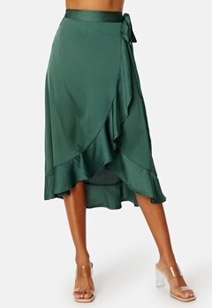 VILA Ellette Wrap HW Skirt Duck Green Detail:FA bubbleroom.se