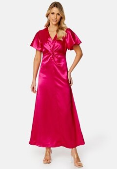 VILA Sittas V-Neck S/S Maxi Dress Pink Yarrow Detail: bubbleroom.se