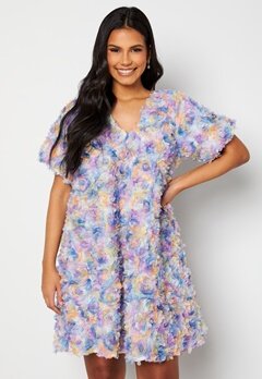 Y.A.S Flowerly SS Dress Arctic Ice bubbleroom.se