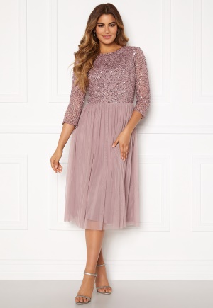 Läs mer om AngelEye Sequin Bodice Mid Dress Lavender XL (UK16)