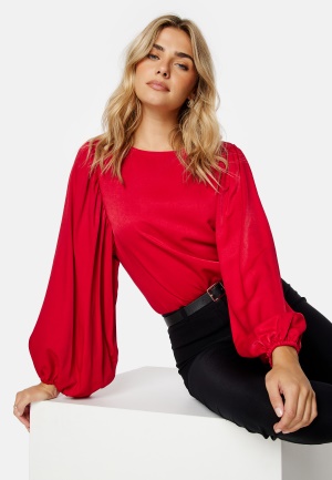 Läs mer om BUBBLEROOM Charli baloon sleeve blouse Red 34
