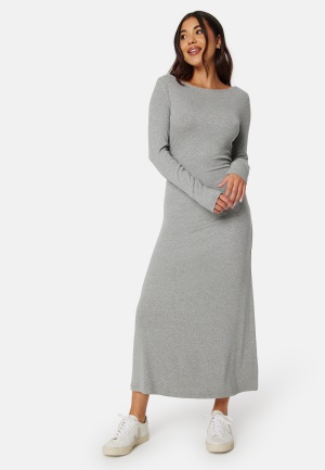 Läs mer om BUBBLEROOM Enola Soft Dress Grey melange XL