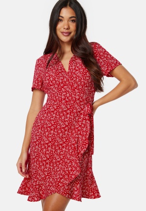 Bilde av Bubbleroom Flounce Short Wrap Dress Red/patterned 2xl