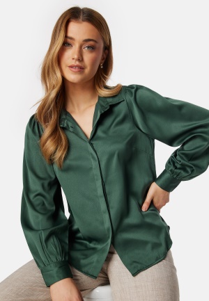 Läs mer om BUBBLEROOM Satin Puff Sleeve Shirt Green 40