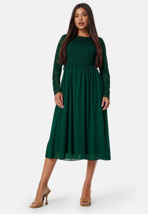 Läs mer om Bubbleroom Occasion Lace Long Sleeve Midi Dress Dark green 40