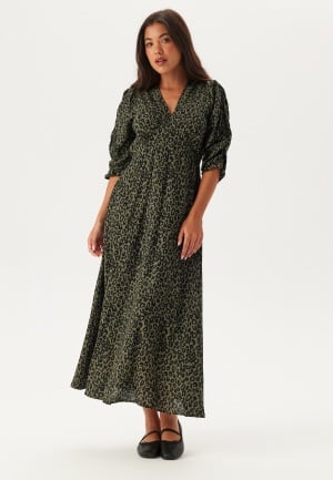 Läs mer om BUBBLEROOM Ruched Sleeve Midi Dress Green/Patterned XL