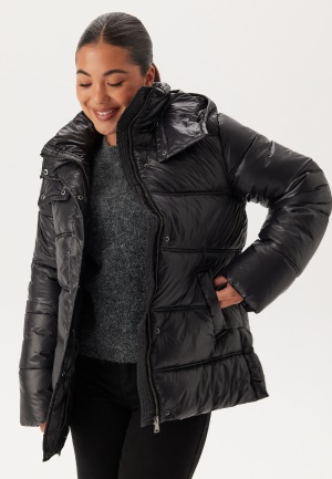 Läs mer om BUBBLEROOM Shiny Padded Jacket Black L