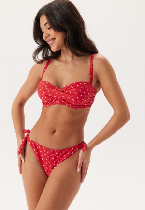 Image of BUBBLEROOM Twisted Bikini Top Red/Floral 80C