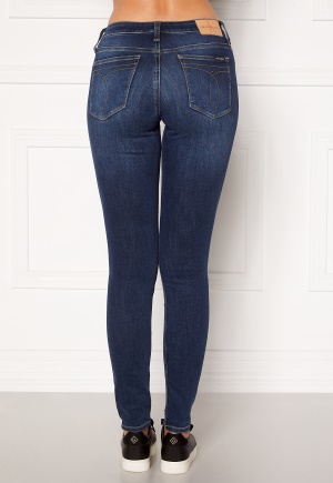 Calvin Klein Jeans CKJ 011 Mid Rise Skinny 1A4 ZZ001 MID BLUE 26
