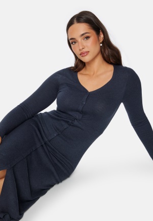 Läs mer om Happy Holly Doretta Knitted Dress Dark blue/Melange 32/34