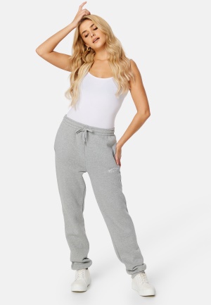 Läs mer om Juicy Couture Recycled Wendy Jogger Silver Marl S
