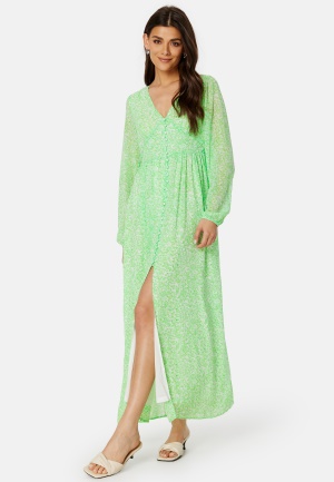 Läs mer om ONLY Amanda L/S Long Dress Summer Green AOP:Tan L