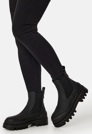 Läs mer om ONLY Buzz-2 PU Boot Black 36