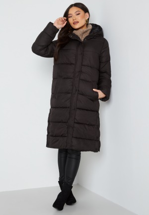 Läs mer om ONLY Cammie Long Quilted Coat Black XS