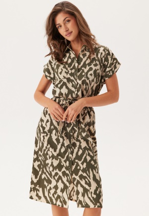 Image of ONLY Hannover S/S Shirt Dress Tarmac Print:PUMICE STONE GRAP 38