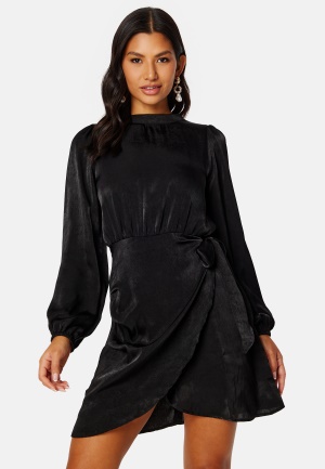 Läs mer om ONLY Mille L/S Wrap Dress Black S
