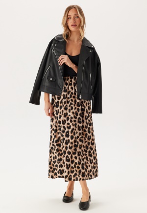 Image of ONLY Venedig Life Long Skirt Cloud Dancer AOP:Tiana Leo XS