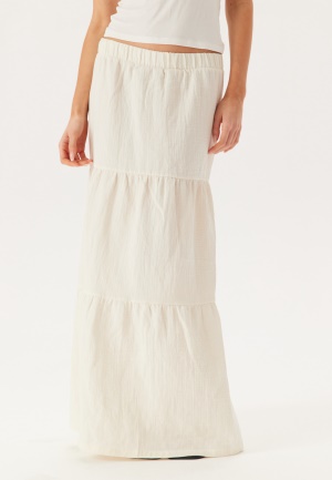 Image of Pieces Pcsikka Hw Maxi Skirt Cloud Dancer L