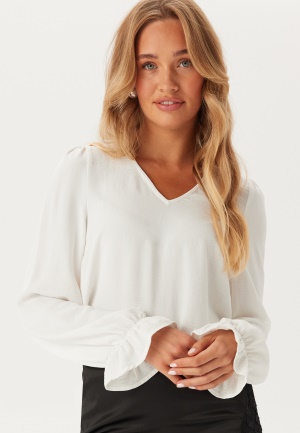 Läs mer om Pieces Pctiffany Ls V-neck Top Cloud Dancer L