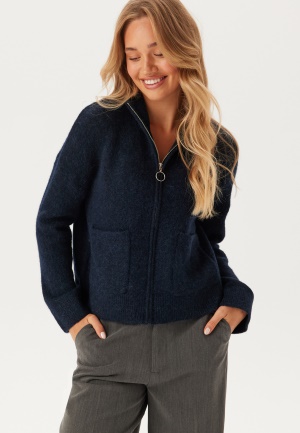 Läs mer om SELECTED FEMME Slfsia Ras Ls Knit Zipper Card Dark Sapphire Detail:melange M