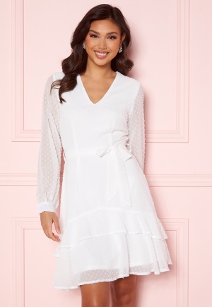 Sisters Point WD Dress 115 Cream M