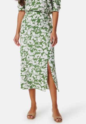 Läs mer om VERO MODA Vmfrej high waist 7/8 pencil skirt Green/White/Floral XL