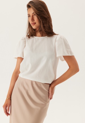 Läs mer om VERO MODA Vmpretty Ss Top Snow White M