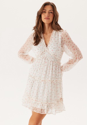 Image of VERO MODA Vmsmilla LS frill short dress Bright White AOP:Airy blue jos XL
