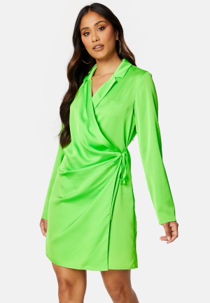 Image of VILA Johanna Wrap Short Dress Jade Lime 38