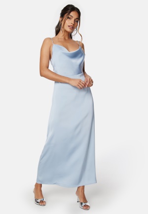 Läs mer om VILA Ravenna Strap Ankle Dress Kentucky Blue 36