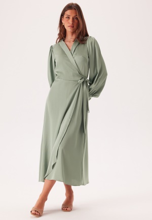 Läs mer om VILA Vienna Ravenna L/S Ankle Wrap Dress Green Milieu 34