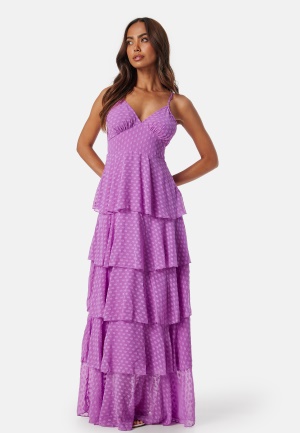 Läs mer om VILA Viika V-Neck maxi flounce dress Dewberry 38