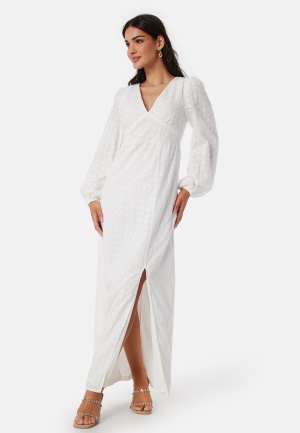 Läs mer om VILA Vimalina L/S maxi dress Cloud Dancer 38