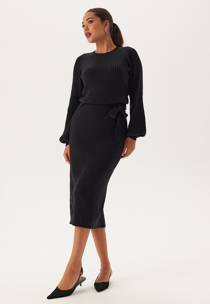 BUBBLEROOM Round Neck Rib Knitted Midi Dress 