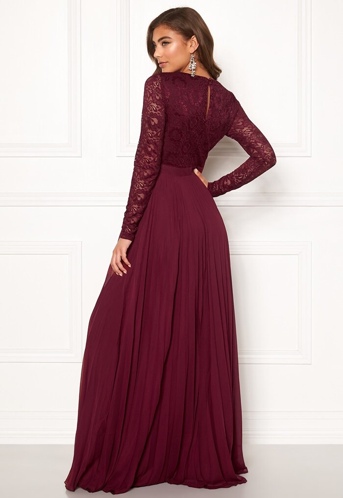 Moments New York Zaria Pleated Gown